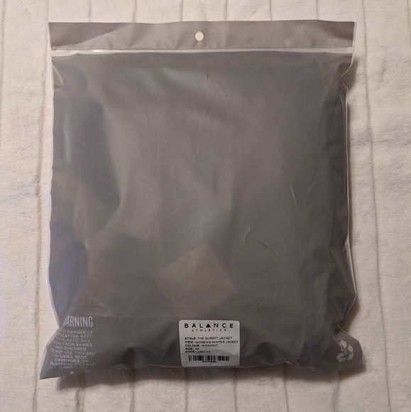 Balance Athletica Summit Jacket - Midnight - Picture 3 of 4